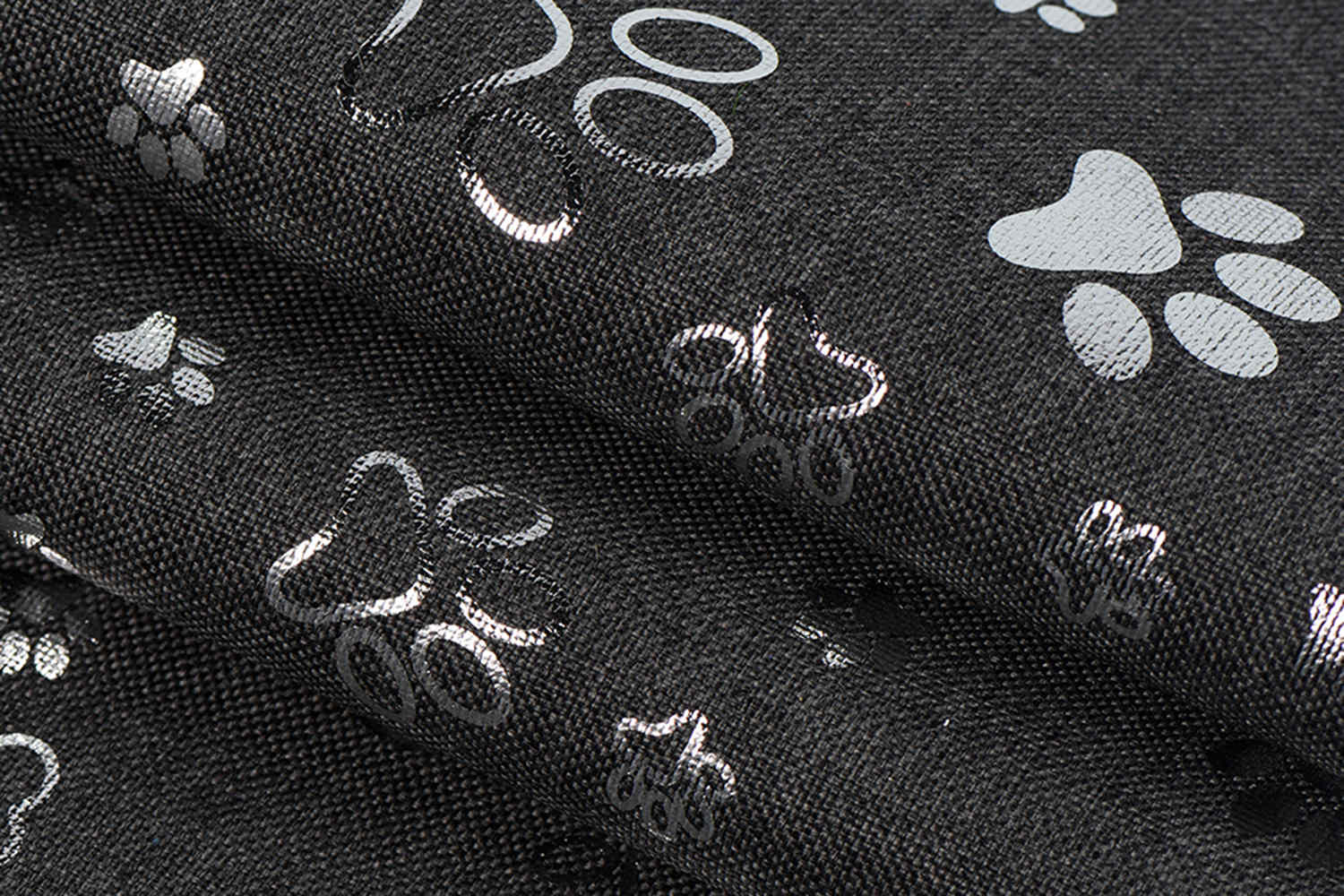 PU acoperită 600d 68t cation cu imprimeu argintiu