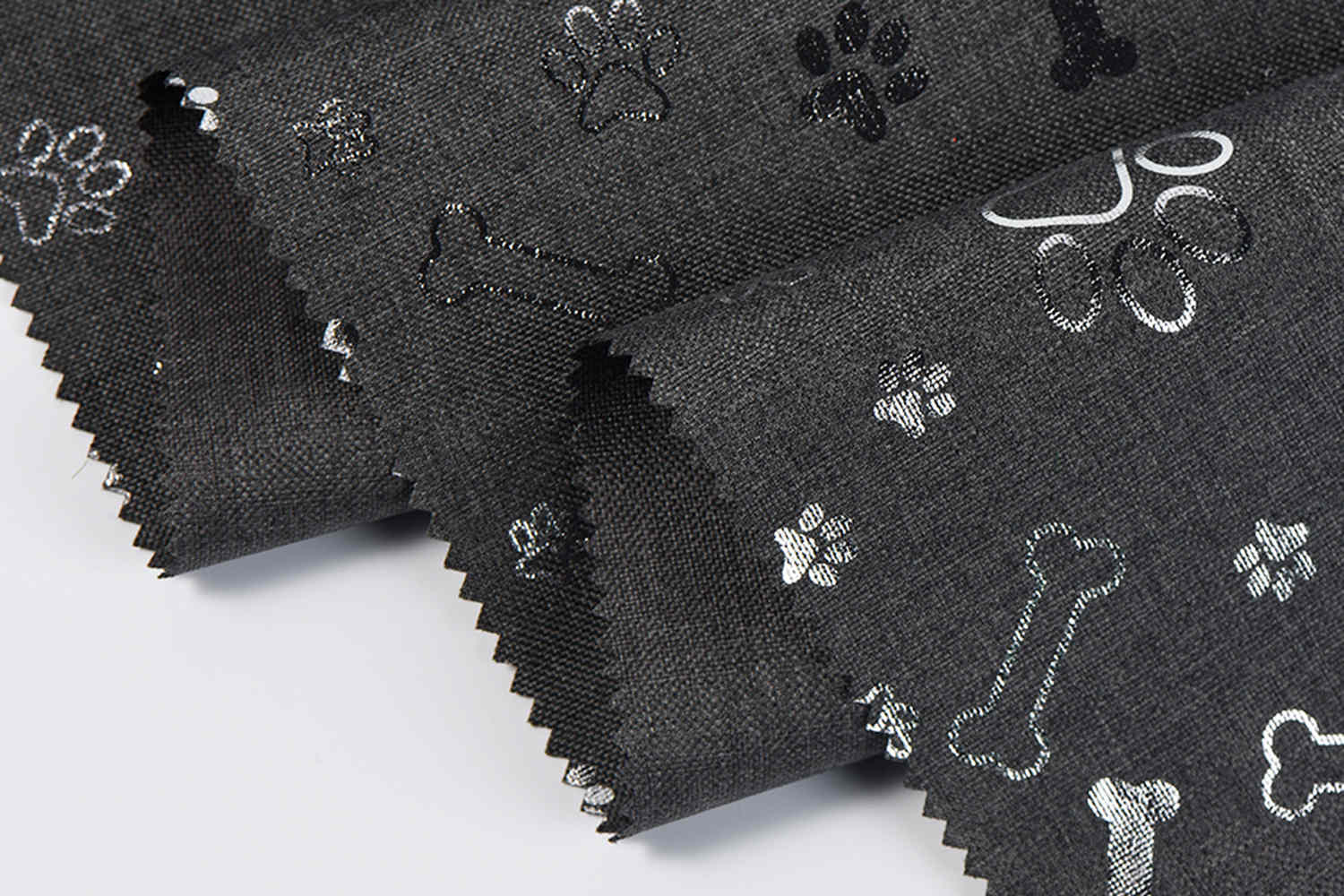 PU acoperită 600d 68t cation cu imprimeu argintiu